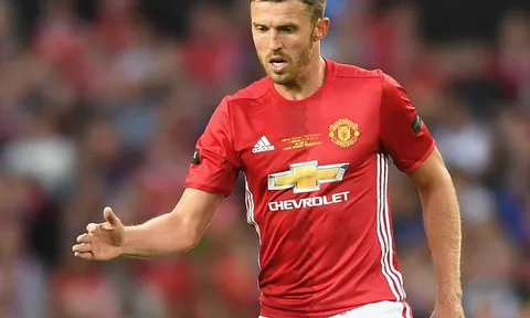 Những cầu thủ gắn bó lâu nhất với từng CLB Ngoại hạng Anh (Phần 2): Chiến binh Carrick