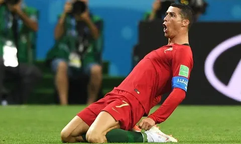 Những điều chốt lại sau ngày 2 tại World Cup: Lời tuyên bố của Ronaldo
