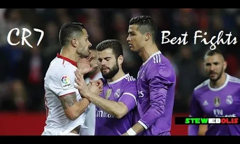 Những khoảnh khắc nổi nóng của Cristiano Ronaldo