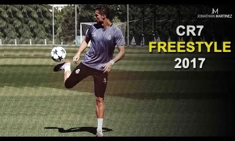 Những kỹ năng điêu luyện của Ronaldo bên ngoài sân cỏ