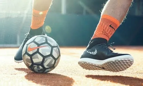 Những kỹ thuật quá hoàn hảo trong bóng đá