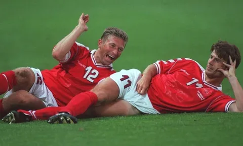 Những màn ăn mừng 'thần thánh' tại World Cup (Phần 1)