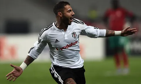 Những pha xử lý ảo diệu của Ricardo Quaresma