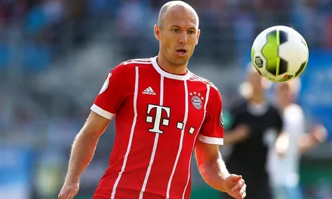 Những pha xử lý đỉnh cao của Arjen Robben