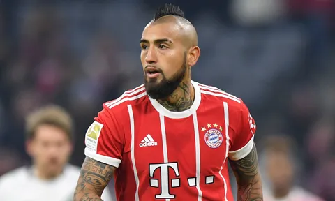 NÓNG: Arturo Vidal nghỉ hết mùa, lỡ đại chiến Real Madrid