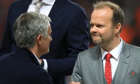 NÓNG: Ed Woodward hẹn gặp Mourinho sau phát biểu "phàn nàn" về công tác chuyển nhượng
