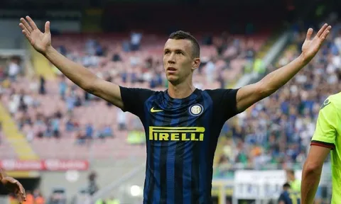 NÓNG: Ivan Perisic chia tay Inter, cách M.U 'một bước chân'