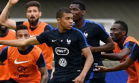 NÓNG: Liverpool ra giá 100 triệu bảng cho Kylian Mbappe