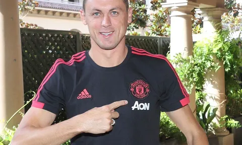 NÓNG: Man Utd đón thêm "bệnh binh" trong mùa giao hữu