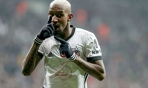 NÓNG: Man Utd gửi lời đề nghị 35 triệu bảng cho tiền đạo Brazil
