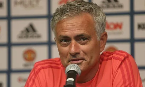 Mourinho cập nhật tình hình chấn thương của Valencia