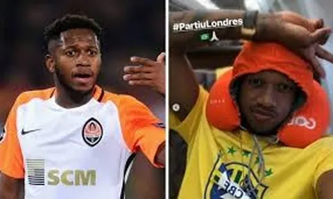 NÓNG: Mục tiêu của Man Utd đặt chân đến nước Anh