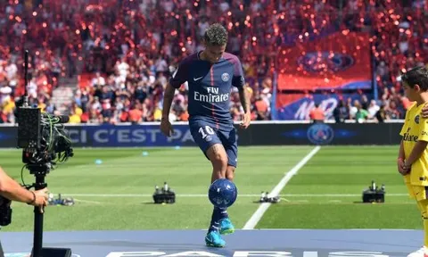 NÓNG: Neymar có thể ra mắt PSG cuối tuần này