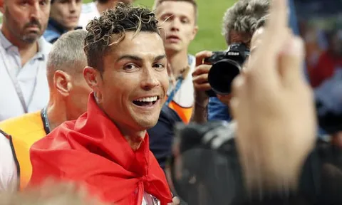 NÓNG: Ronaldo sang Juventus trong 48 giờ tới!