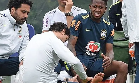 SỐC! Tân binh Fred của Man United chấn thương ngay trước thềm World Cup