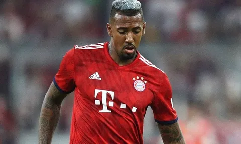 NÓNG: Thẳng thừng từ chối, Boateng tỏ ý "xem thường" Man Utd