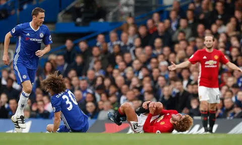 NÓNG: Thêm cái tên chia tay Man United 48 giờ tới