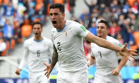 NÓNG: Uruguay mất trung vệ "thép" trước cuộc đối đầu với Nga