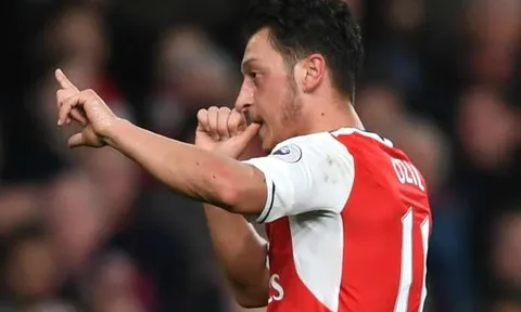 Oezil chê đội hình Arsenal thiếu chiều sâu