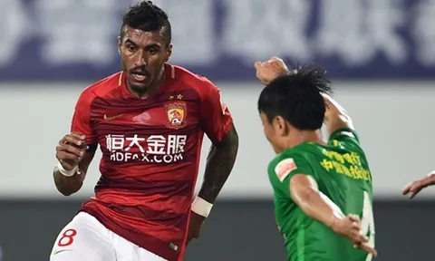 Paulinho tặng xe sang cho tài xế trước khi rời Trung Quốc