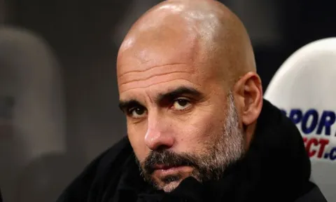 Pep Guardiola đổi ý, Man City lo sốt vó