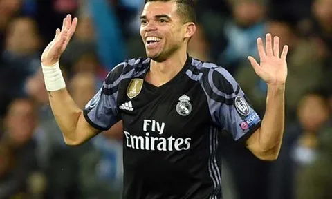 Pepe xác nhận có thể đối đầu với Mourinho