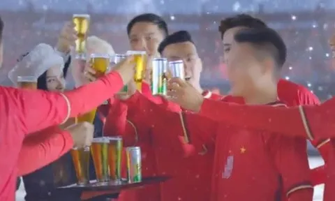 Phản cảm sao trẻ quảng cáo bia