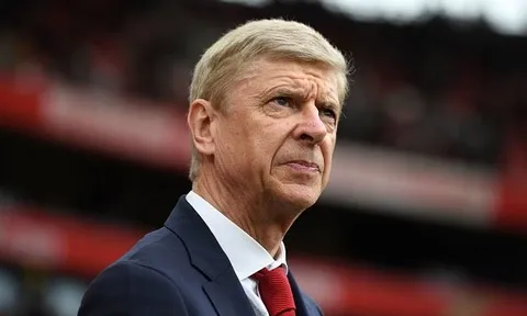 Phản ứng của người hâm mộ trước việc Wenger từ chức
