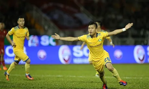 Phan Văn Đức nghỉ 10 ngày, thầy Park thở phào nhẹ nhõm