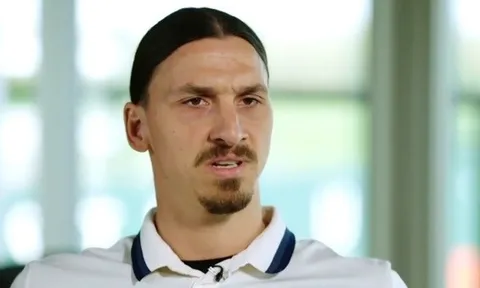 Pháp thắng nhọc, Ibrahimovic chỉ trích Deschamps vì cái tên này
