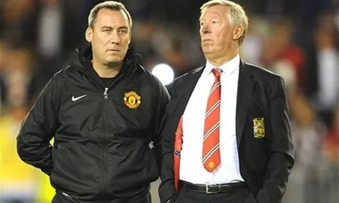 Phó tướng của Sir Alex chạy đua giành ghế nóng ĐT Thái Lan