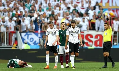'Phòng ngự thế nào khi chỉ có tôi và Boateng ở phía sau'