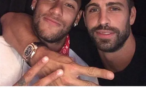 Pique đăng đàn XÁC NHẬN Neymar sẽ ở lại Barcelona