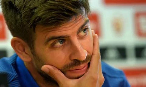 Pique khẳng định trọng tài can thiệp vào cuộc đua La Liga