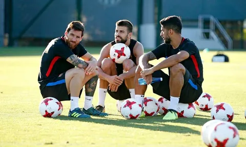 Pique thế chỗ Neymar trước thềm đại chiến với Real