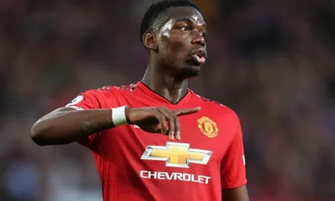 Wes Brown khuyên Pogba hãy chỉ ‘cúi đầu xuống và chơi bóng’