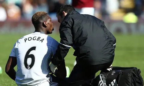 Pogba chấn thương, nguy cơ lỡ derby Manchester