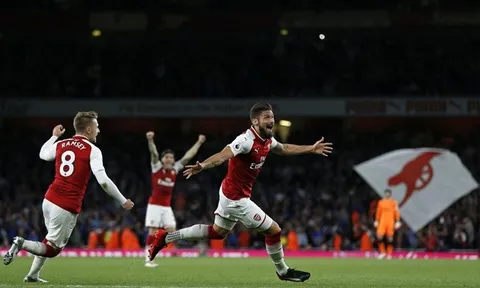 Premier League khai màn '7 sao': Bao năm qua ta vẫn yêu như thế