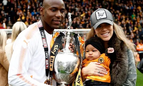 Sao vừa thăng hạng Premier League lao đao vì gạ tình nữ sinh 16 tuổi