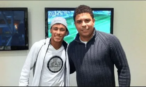 Ronaldo ‘béo’ khuyên Neymar không nên gia nhập Real