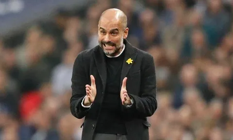 Quả 11 m 'ma' giúp Man City tiến gần ngôi vô địch