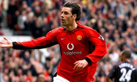 Quá khứ vàng son của Ruud van Nistelrooy