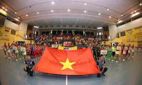 Sôi nổi ngày khai màn giải bóng đá trẻ em có hoàn cảnh đặc biệt lần 19