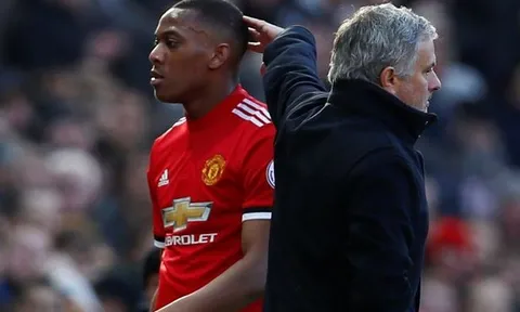 Quan điểm: Mourinho vùi Martial xuống vực sâu!
