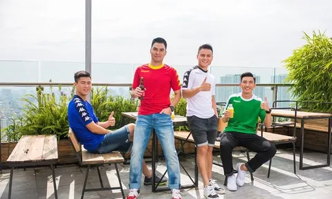 U23 cuồng nhiệt cổ vũ World Cup