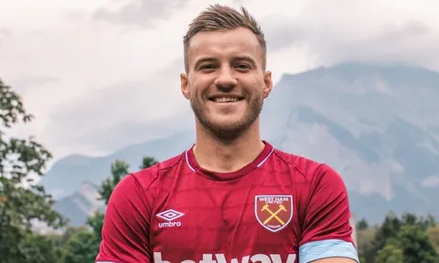 CHÍNH THỨC: West Ham chiêu mộ thành công tiền đạo Borussia Dortmund