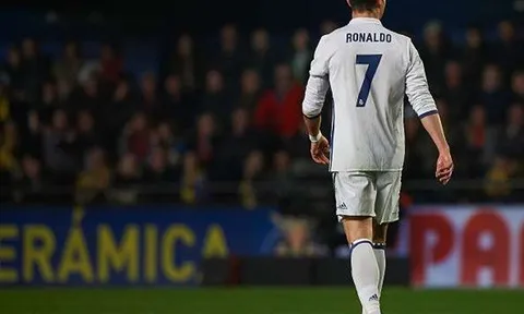 Ronaldo, gã đàn ông bình thường đến kỳ lạ!