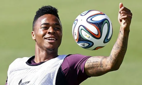 Raheem Sterling lý giải về hình xăm không giống ai của mình