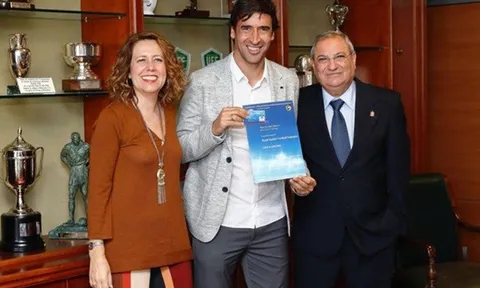 Real dọn đường cho Raul trở thành HLV trưởng giống Zidane?