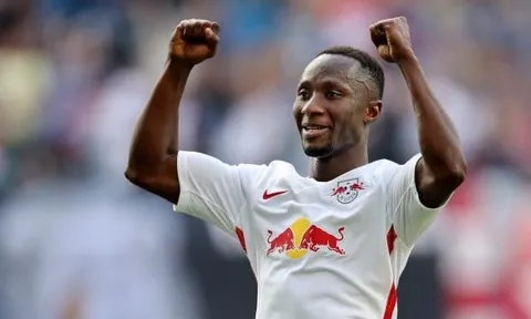 RB Leipzig bóng gió sắp mất Keita về tay Liverpool